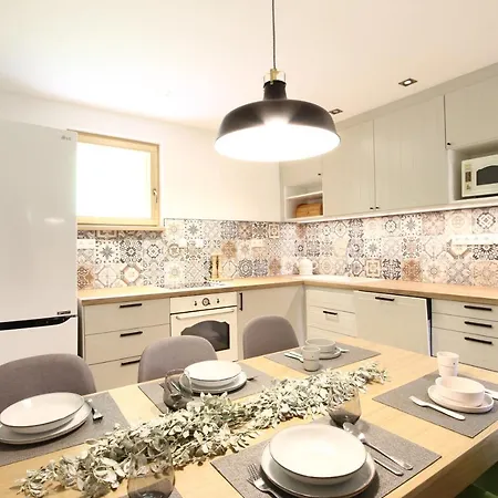 Detska - Cozy Retreat Near The Forest Zupkov