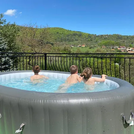 Detska - Cozy Retreat Near The Forest Chalet Zupkov