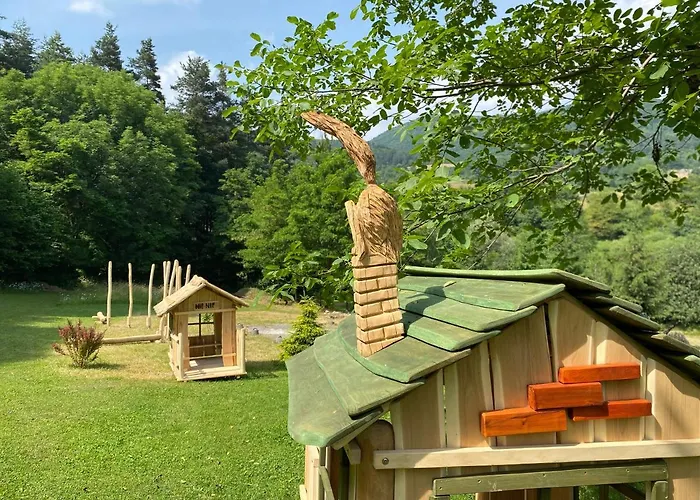 Detska - Cozy Retreat Near The Forest 샬레 *