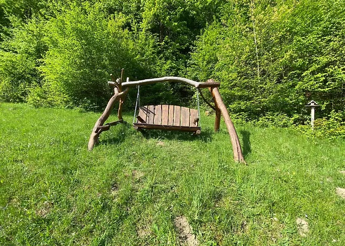 Detska - Cozy Retreat Near The Forest Zupkov